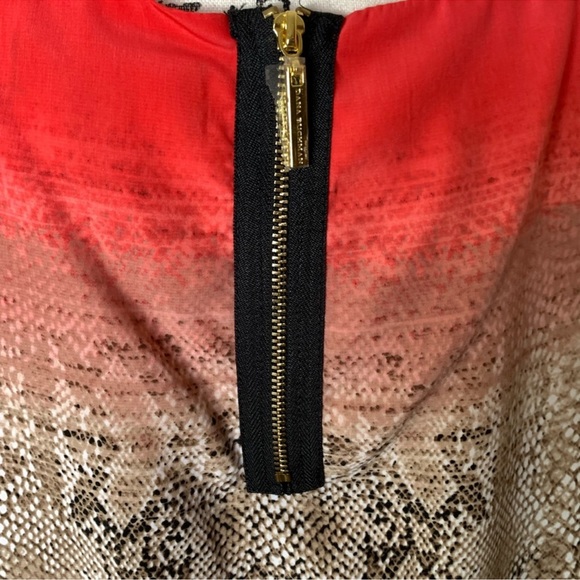 Dana Buchman like new sleeveless top - Picture 3 of 4